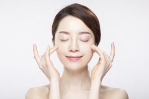 Cách chọn mỹ phẩm phù hợp cho từng loại da và nhu cầu cá nhân